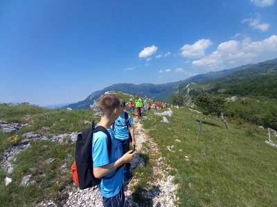 Mladinski odsek in OŠ Antona Tomaža Linharta vabita učence  k vpisu na planinski krožek  slika 2